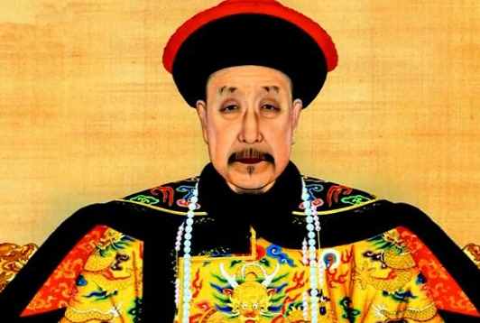 乾隆皇帝的身世之谜：甄嬛是他的亲生母亲？