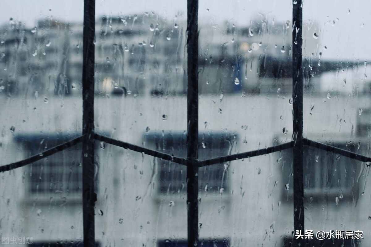 墙面渗水怎么解决？有五种渗水原因，先处理渗水再修补墙面