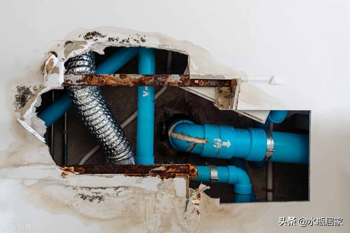 墙面渗水怎么解决？有五种渗水原因，先处理渗水再修补墙面