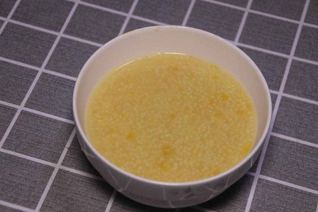 熬小米粥，用热水还是凉水？教你粥铺不外传做法，粘稠好喝米油多