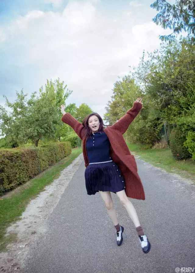 倪妮教你如何不重样地拍出好看个人写真