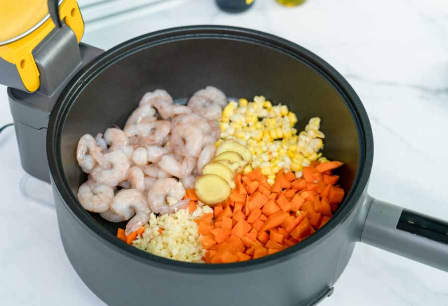 小米有品上架硬核新品，360°自动翻炒如大厨颠勺，不输德国双立人