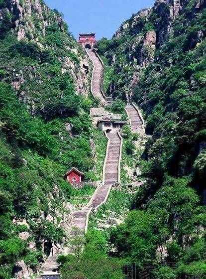 中国四大旅游名山分别是什么？