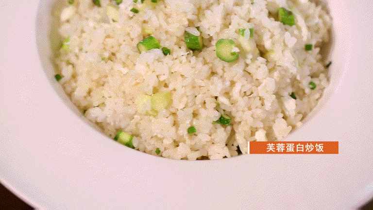 黄浦江边的五星级酒店精品套餐，人均¥100出头品尝9菜1汤