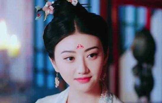包含有“黄花”的四个词组