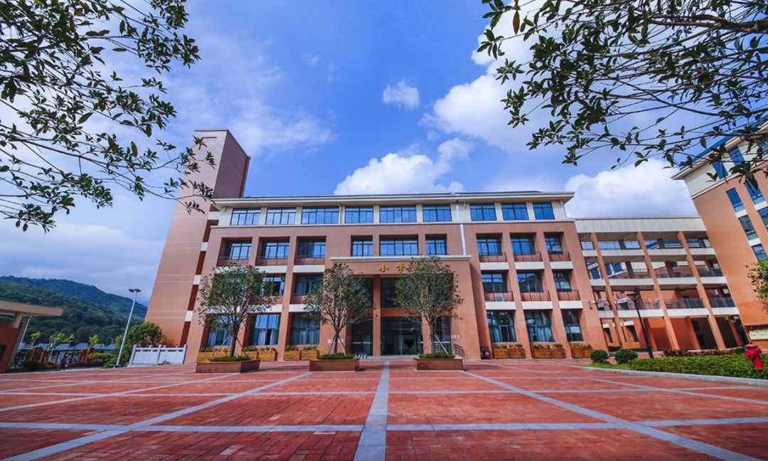 学校室内空气质量监测智慧方案