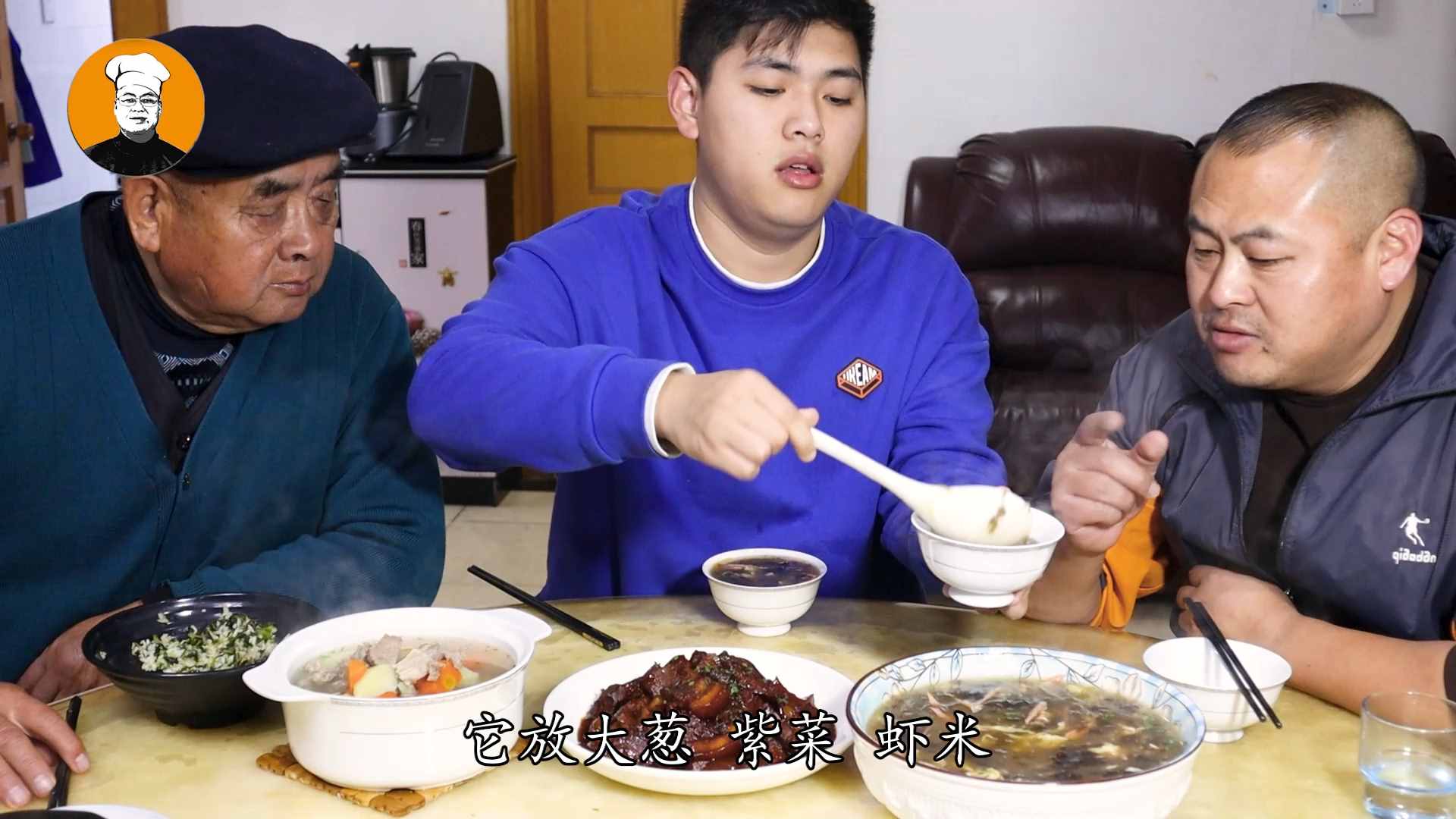 这才是酸辣汤最好喝做法，大厨手把手教你，酸辣鲜香，暖心又暖胃