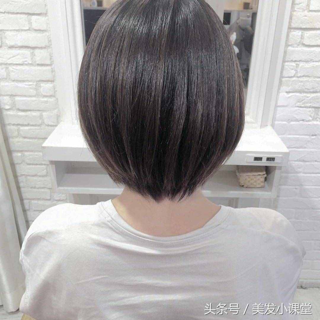 不用打理的发型来了，短直发会是你的最爱吗？