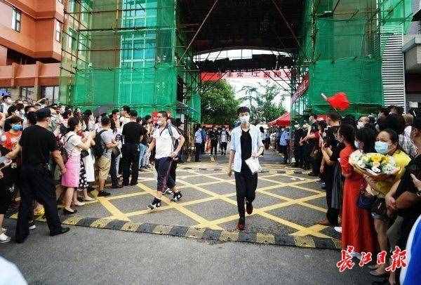 住哪？吃啥？天气么样？这份高考服务指南请收好