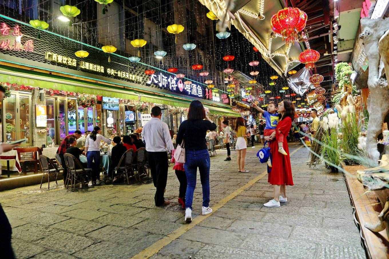 来阳朔，最让你欲罢不能的当地美食，是什么？