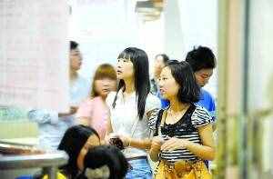 周六去智成人才市场找工作 上万个岗位等着你