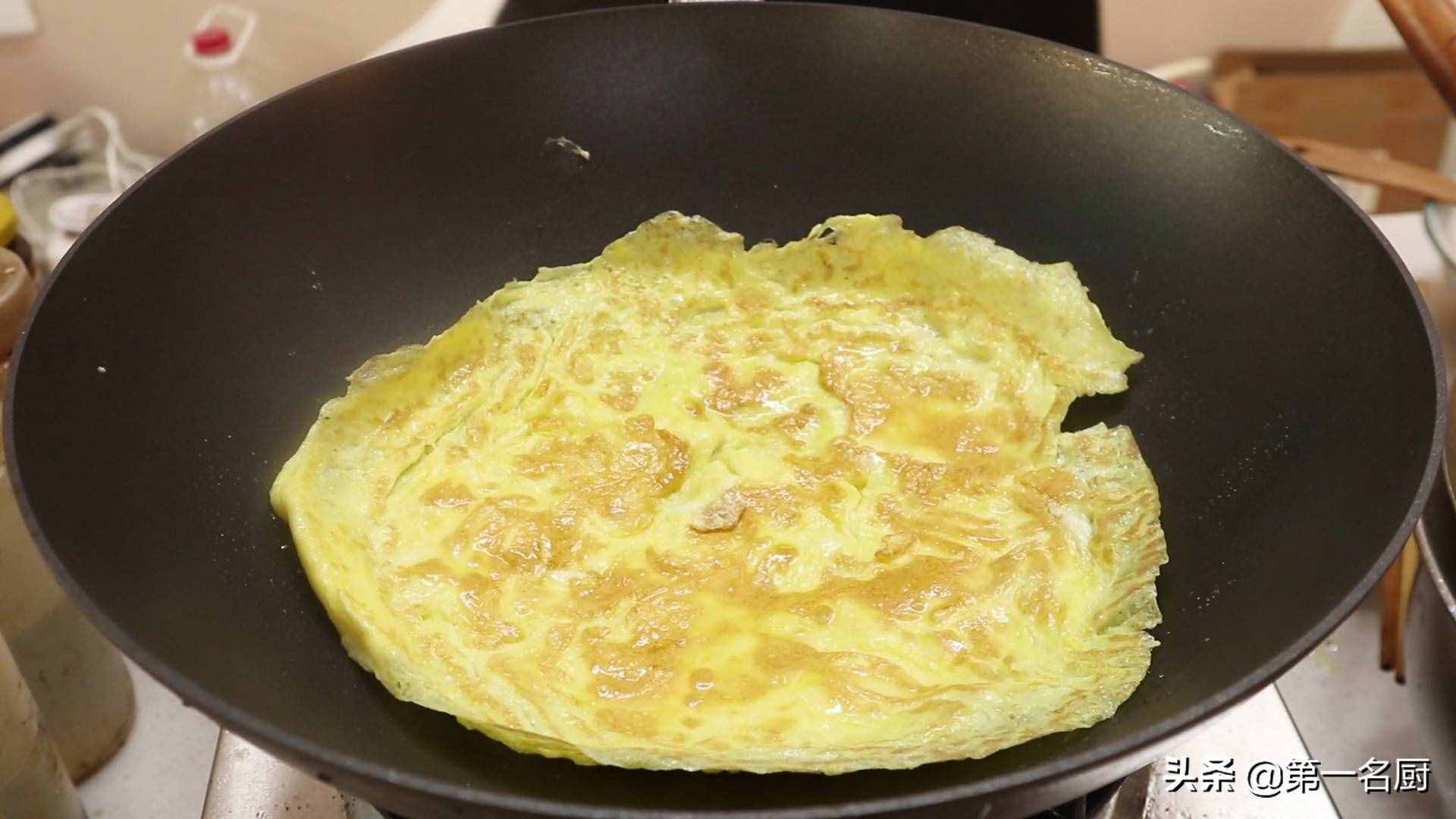 半个山药加2个鸡蛋，没想到这么好吃，鲜香脆嫩，健脾开胃