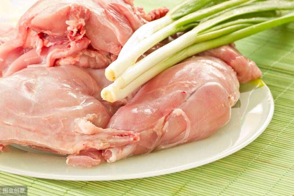 吃完螃蟹不能吃什么？这9种食物要当心