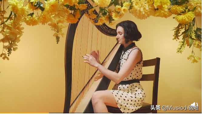 当“甜蜜蜜”被竖琴演绎，居然可以这么仙