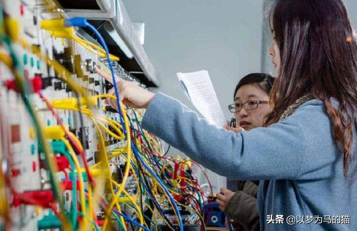 理科女生可“优选”这6大专业，毕业找工作靠谱，专业性很强