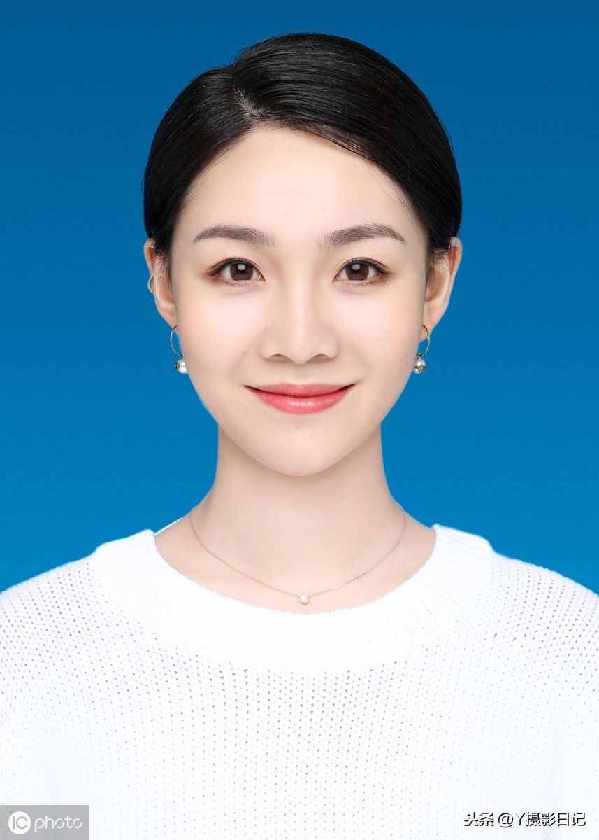 上市公司HR：简历上有这样的照片，我会多看两眼
