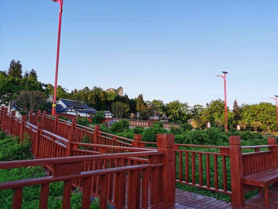 贵州最穷山区里最近几年的新农村建设成果