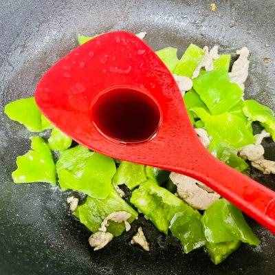 简单好吃的家常菜——青椒炒肉