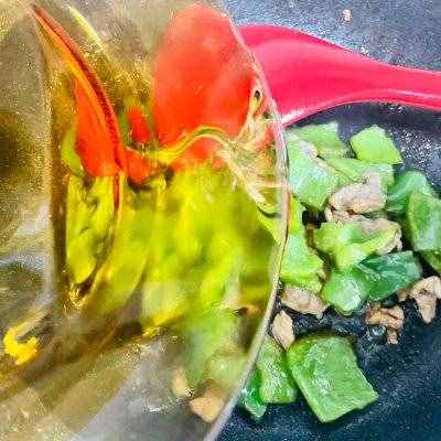 简单好吃的家常菜——青椒炒肉