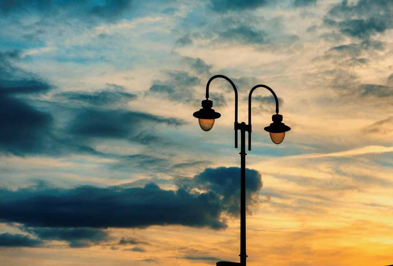 10部世界名著，浓缩成10句话，一生至少要读一次