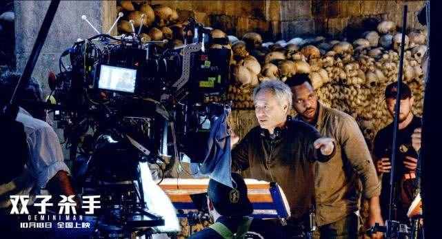 全球票房破18亿美元，李安新片轰动影坛，奥斯卡导演变身技术帝