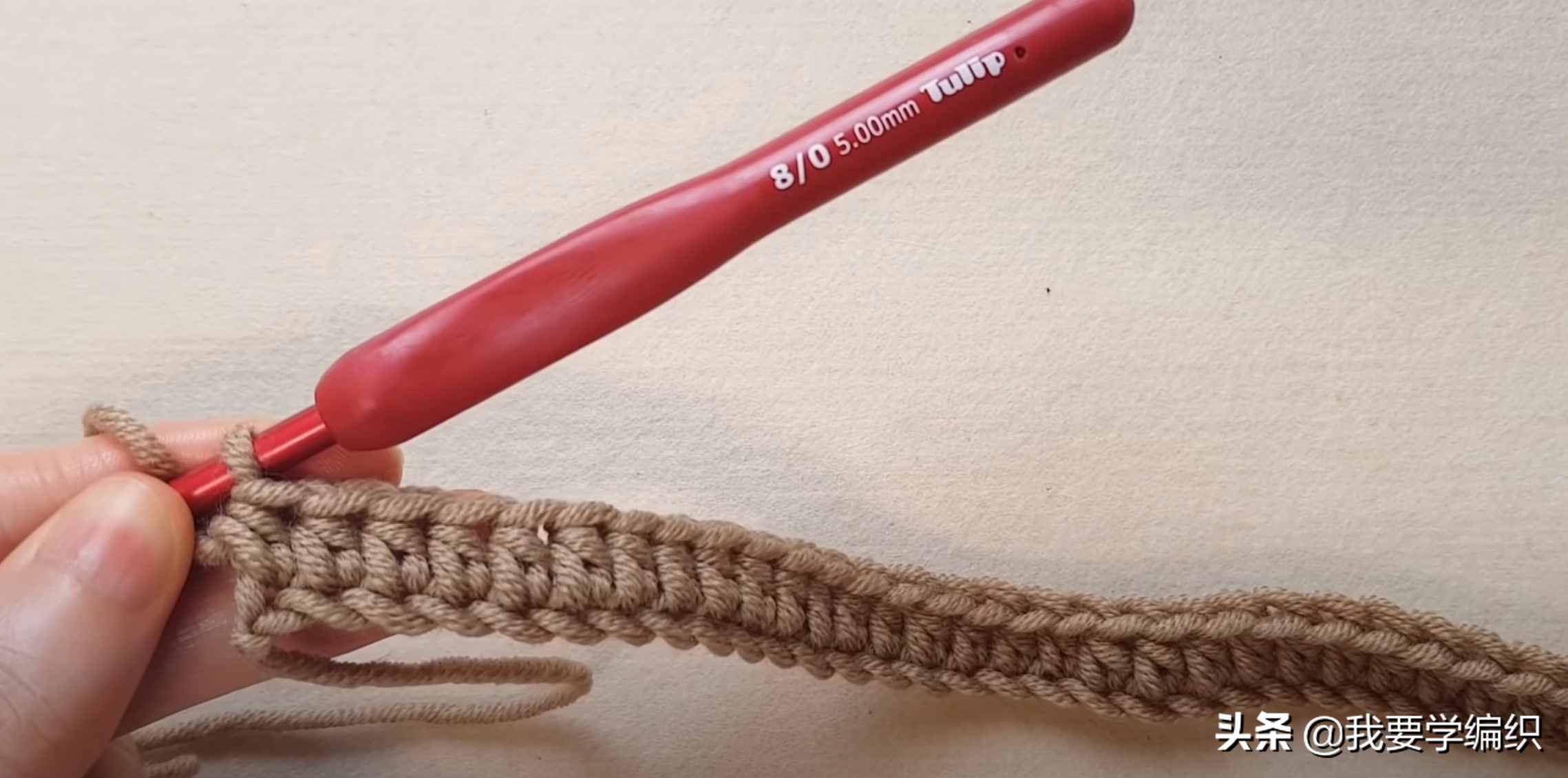 轻便简约的保暖小围脖，1天就能完成一条，罗纹条小围脖编织教程