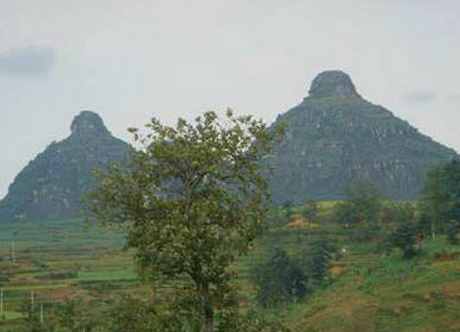 应该如何判别墓地风水