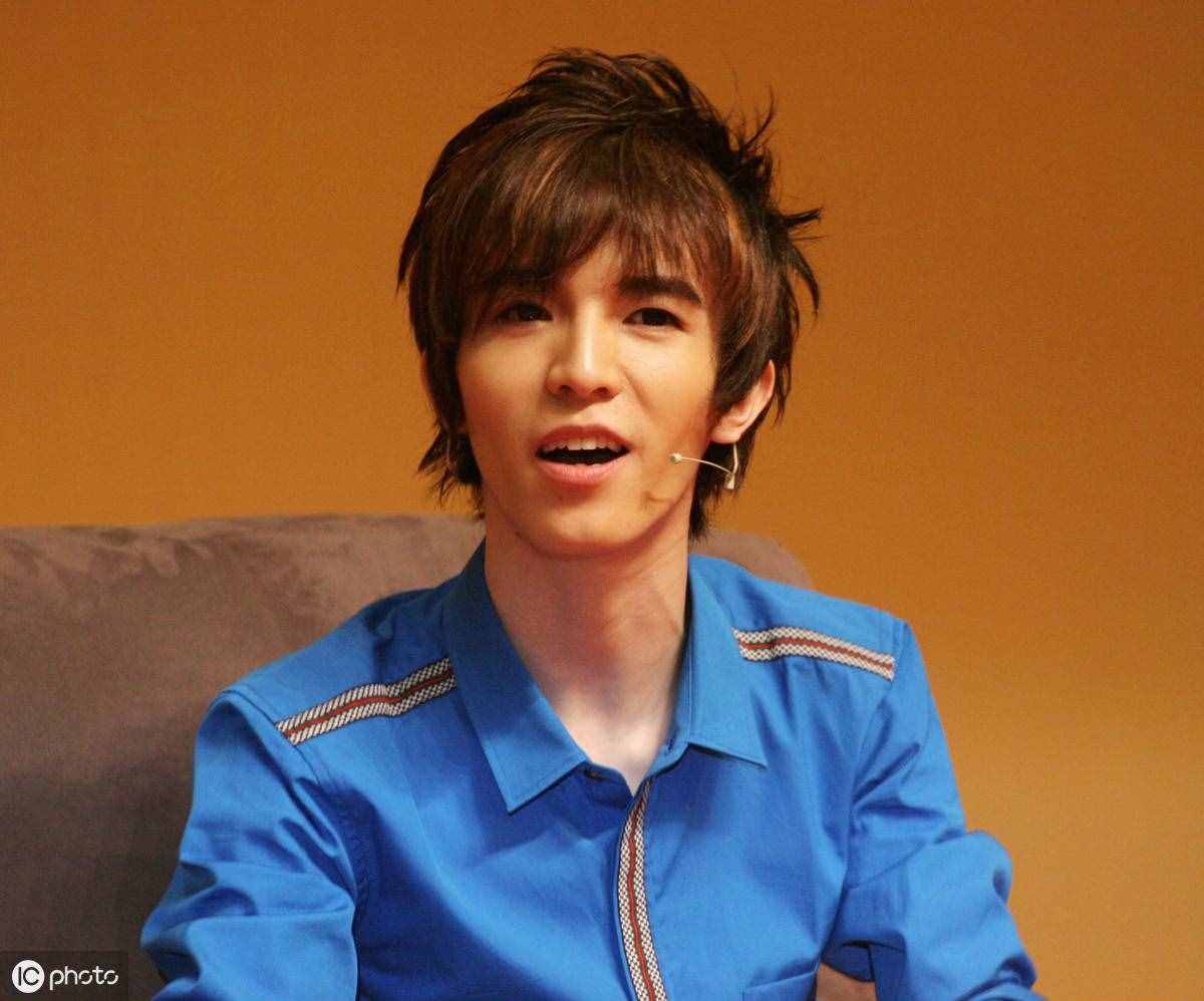 郭敬明为什么叫小四 郭敬明真实身高是多少？