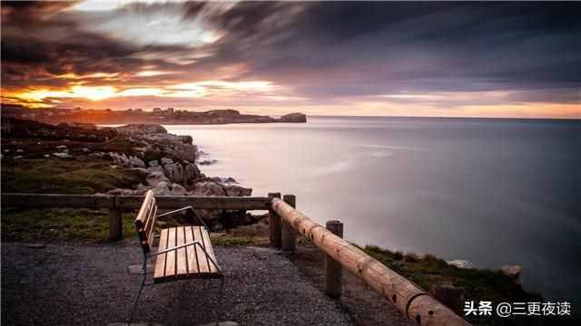 淡然是什么意思(淡然处之)