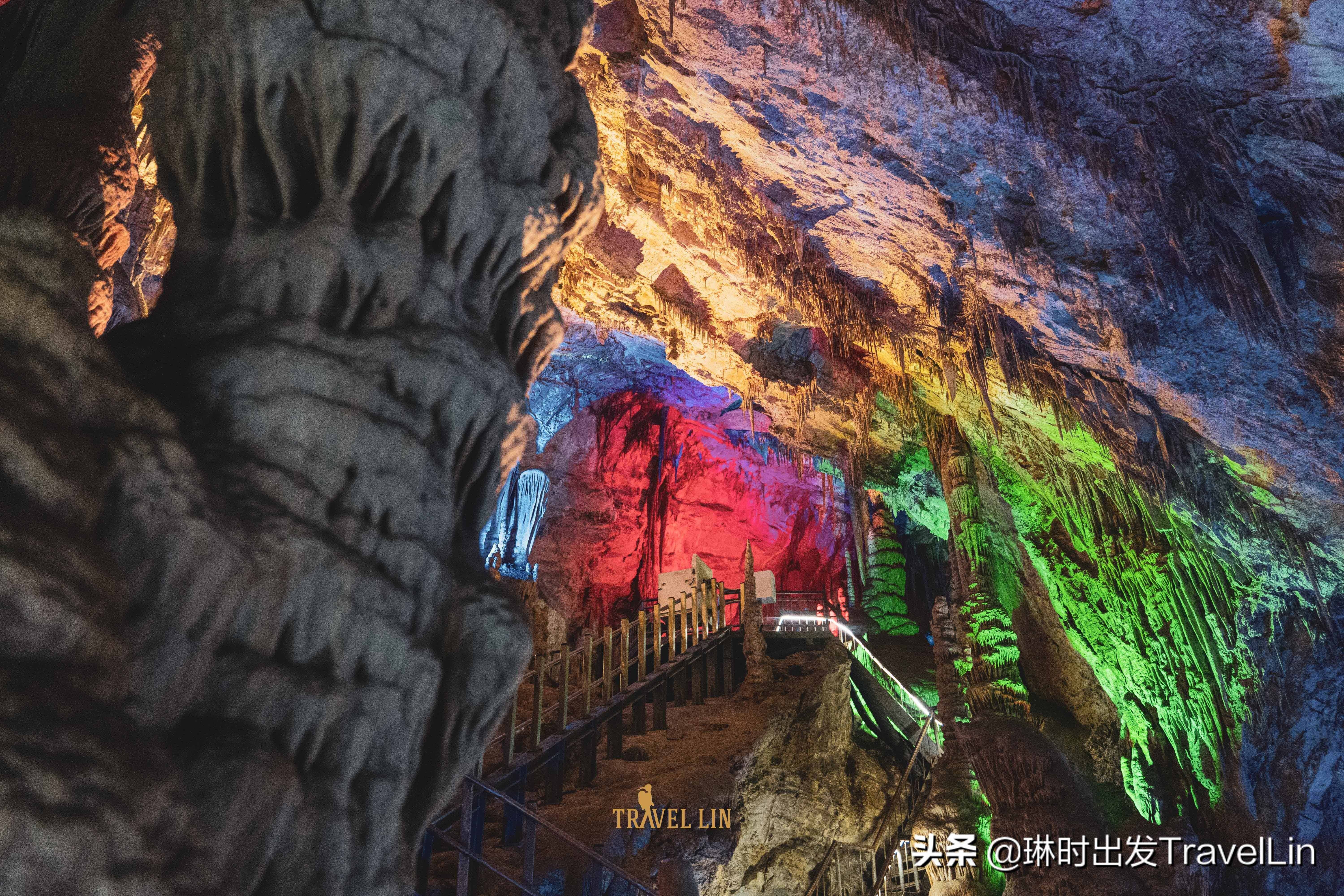 北京的地下明珠：石花洞国家地质公园