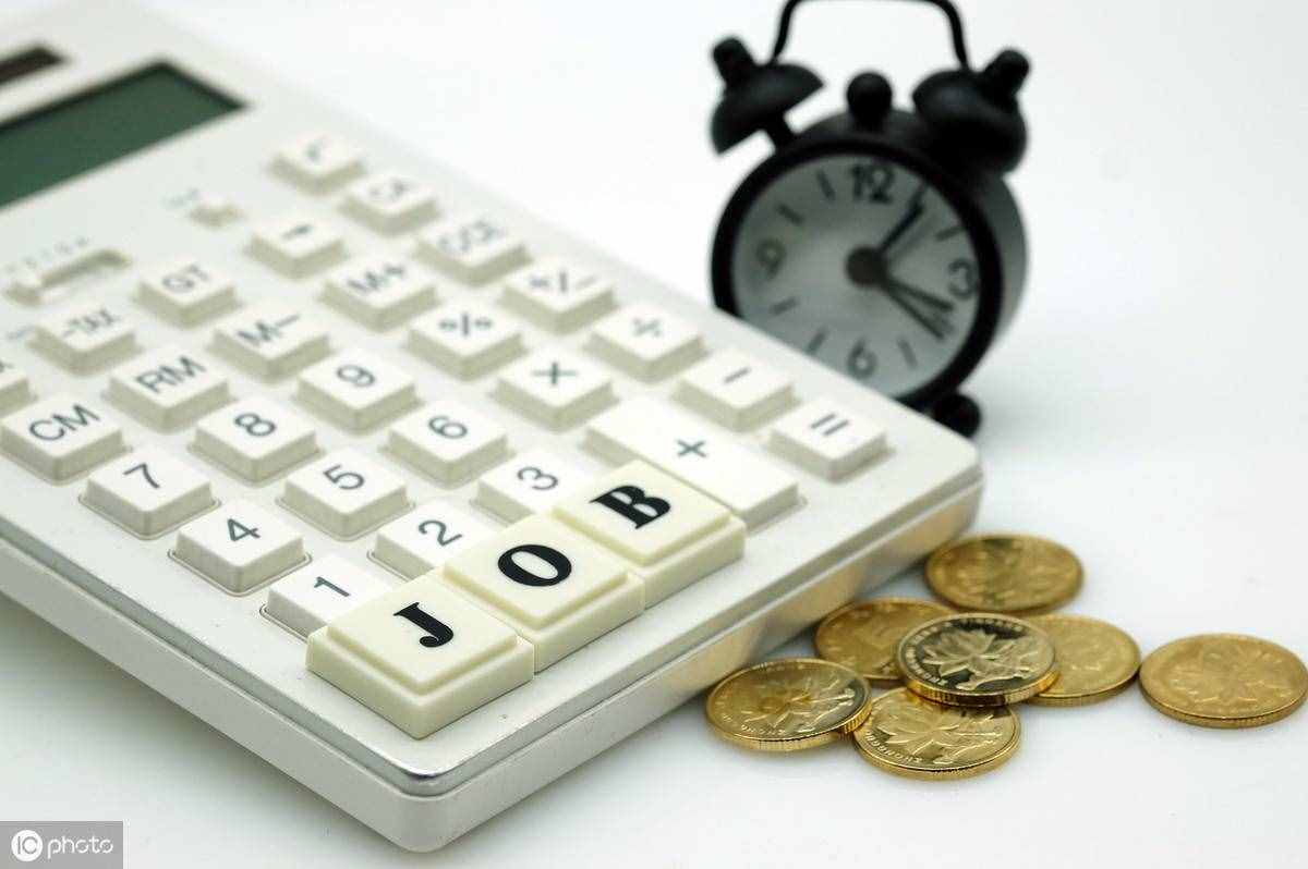 面试官：放大镜不能放大的东西是什么？南京小伙5秒钟说出答案