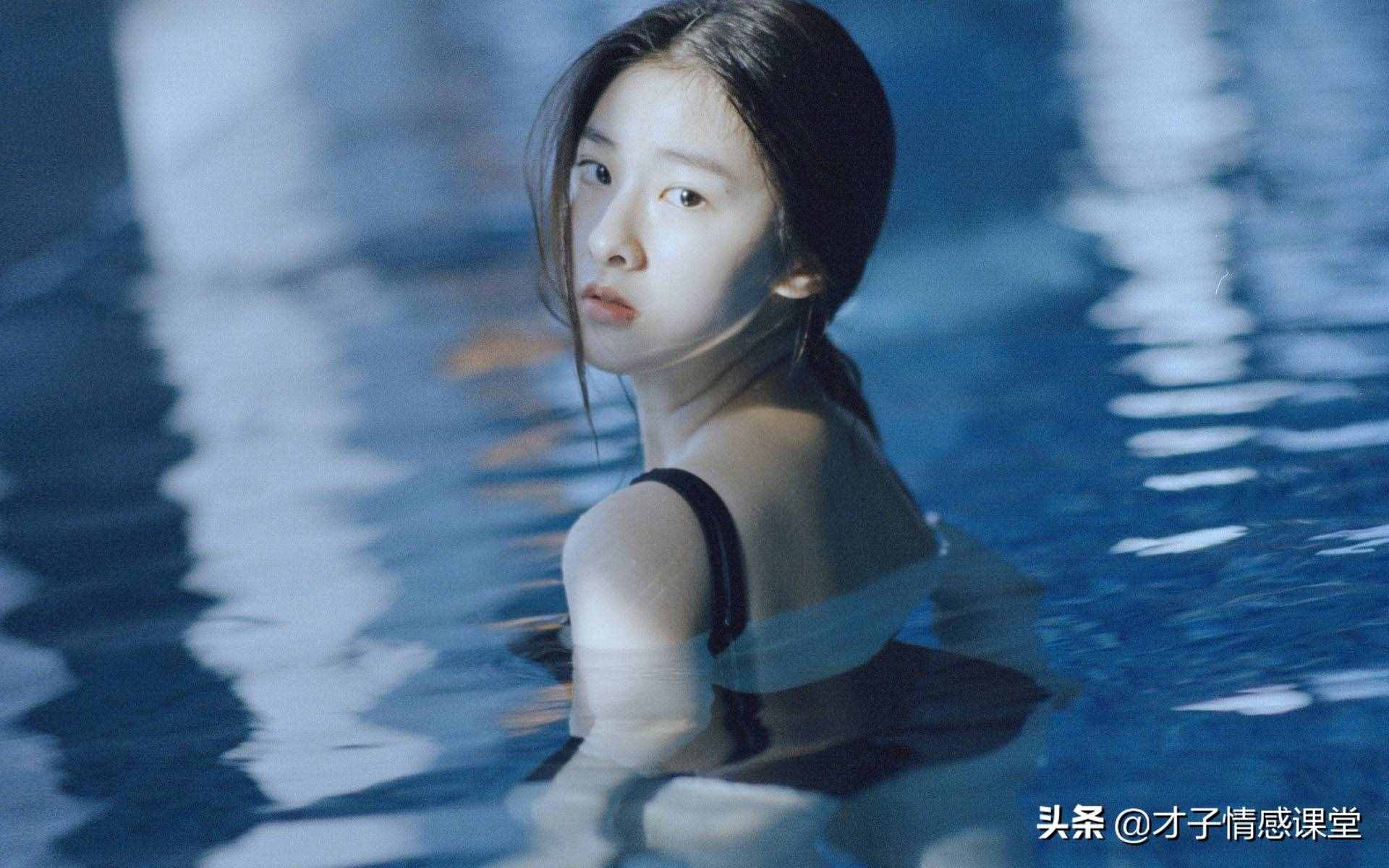 男人总和前任联系，怎么处理？高情商女人这样做