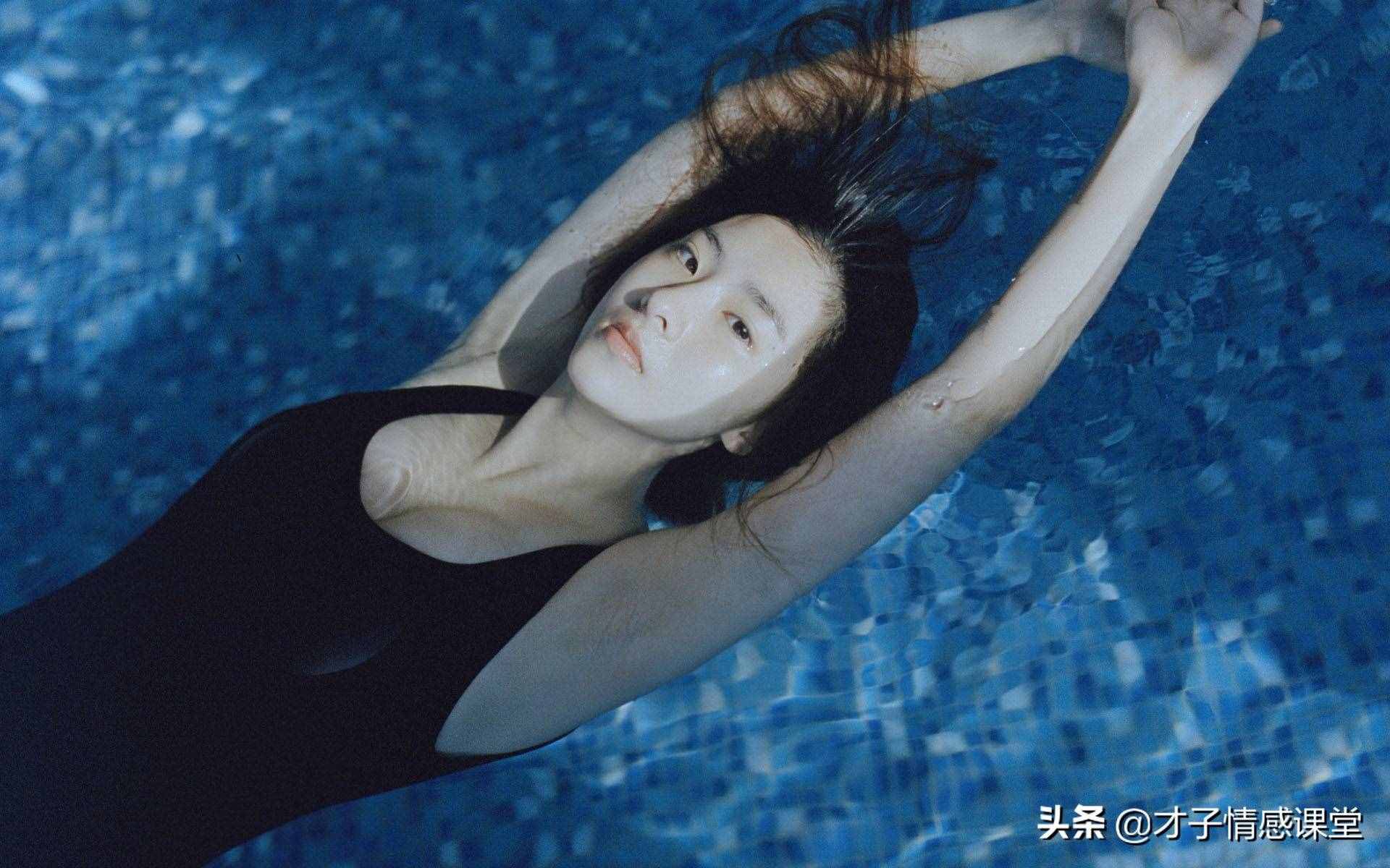 男人总和前任联系，怎么处理？高情商女人这样做