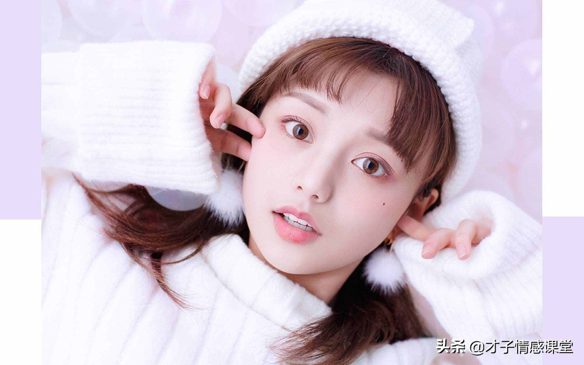 男人总和前任联系，怎么处理？高情商女人这样做