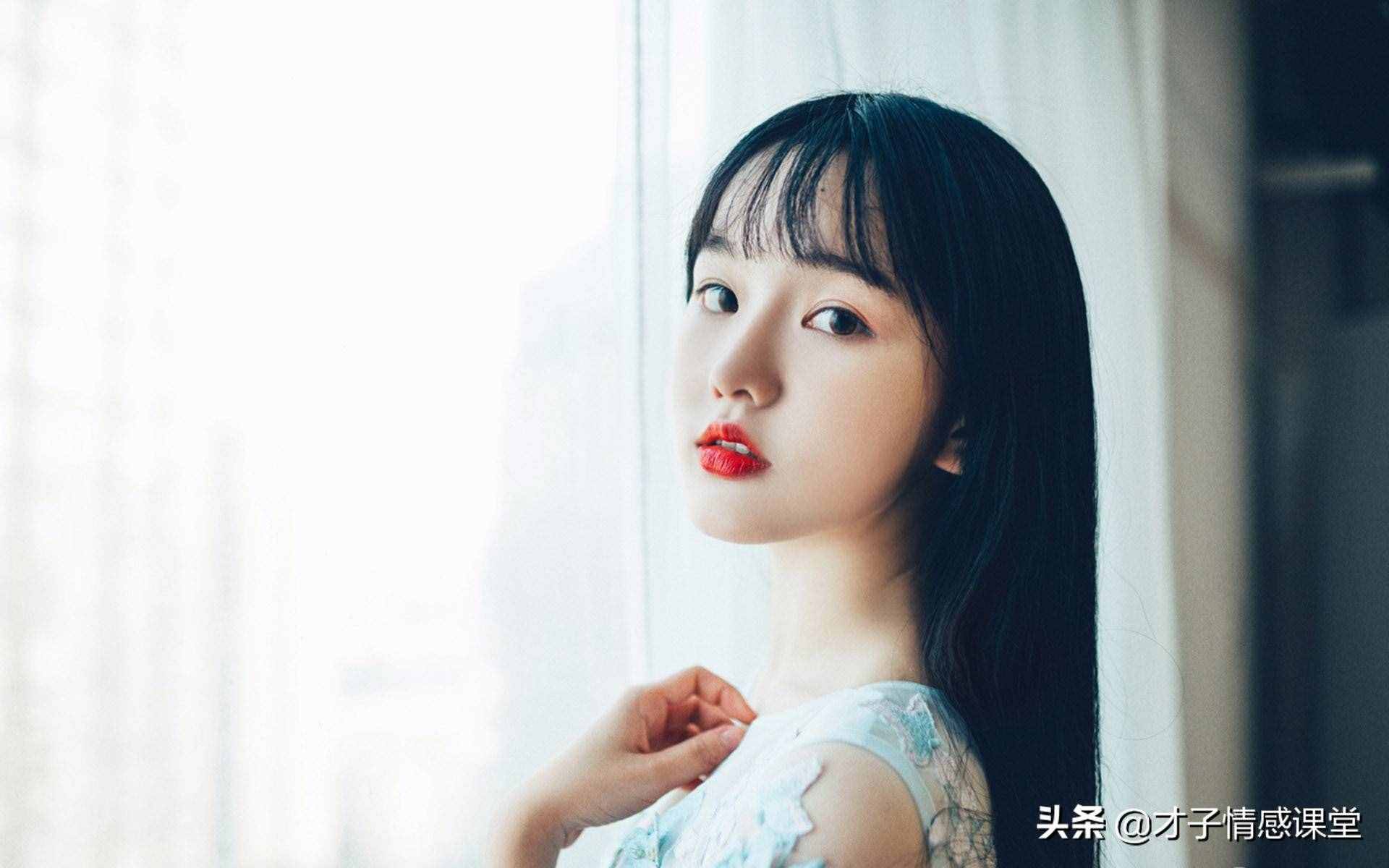 男人总和前任联系，怎么处理？高情商女人这样做