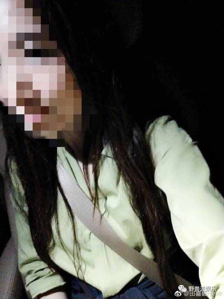 明星跟粉丝偷图，还要以图换图，还有这种骚操作？