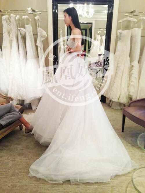 田朴珺情史录，她为什么嫁给了王石？