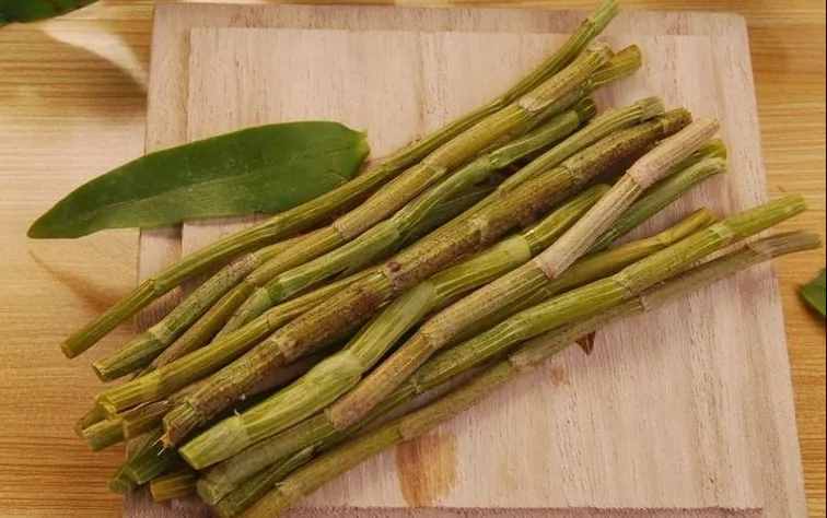 别再花冤枉钱了！石斛种类这么多，你买对了吗？