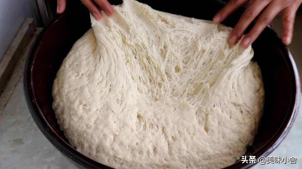 手把手教你在家蒸花卷，馒头松软好吃，做法详细讲解，一看就学会