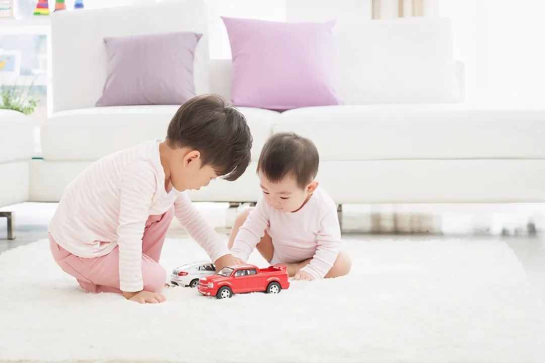 孩子做事唯唯诺诺，多半是父母的问题，边界感缺失的教育是失败的