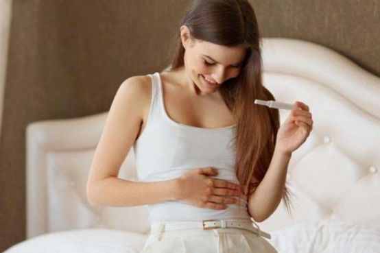 缺钱能被看出来？生了宝宝花销大，当妈后变拮据有四点藏也藏不住