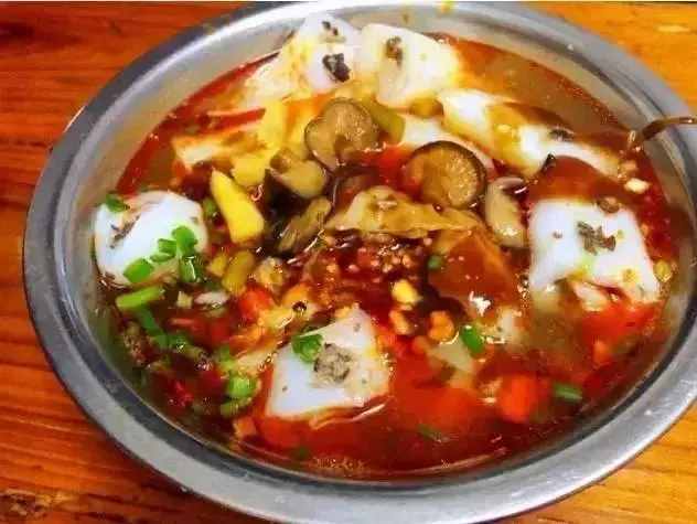 隐藏在柳州深巷旮旯的美食，没有熟人带路，你根本找不到