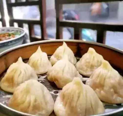 隐藏在柳州深巷旮旯的美食，没有熟人带路，你根本找不到