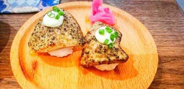 收藏！成都最火的18条美食街，再有人问来成都吃什么，就甩给他！