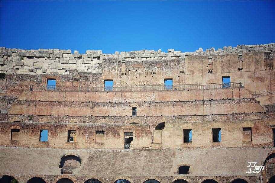 凶狠残忍的古罗马斗兽场，伟大建筑背后的红色悲壮史诗