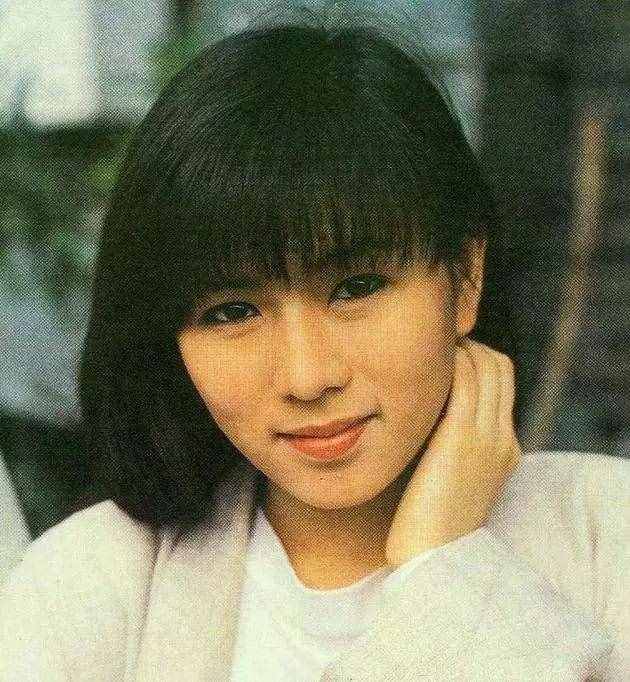 1990年，周星驰对刘镇伟说：我要娶这个女孩儿，刘镇伟：不行