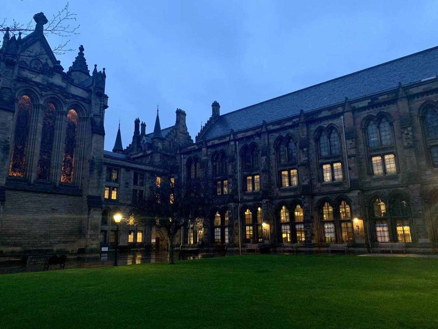 手把手教你如何申请英国初中留学