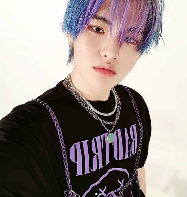 韩国男星晒整容前后对比，差距太大很惊人，被指最新照鼻尖像有坑