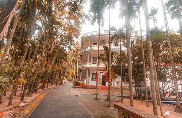 漫游三亚攻略，吃喝嗨玩，抓住宁静的海