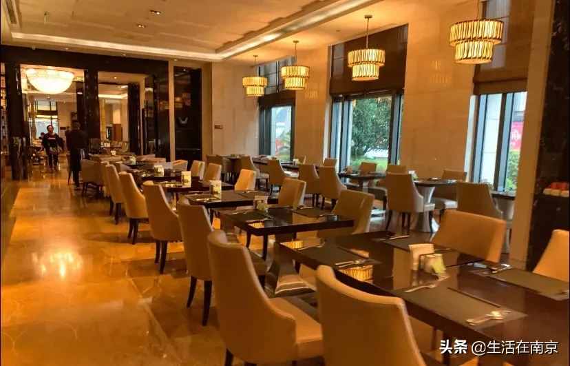 南京最好的自助餐是哪家？给你推荐南京TOP10的自助餐厅